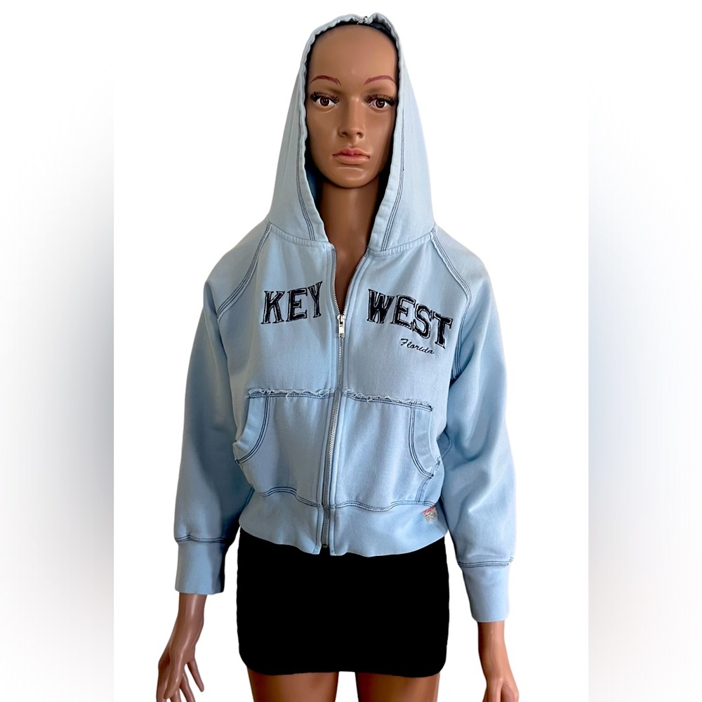 KEY WEST LIGHT BLUE SWEATER/ MADE IN FLORIDA/ PETITE FIT ( XS-S) !!!